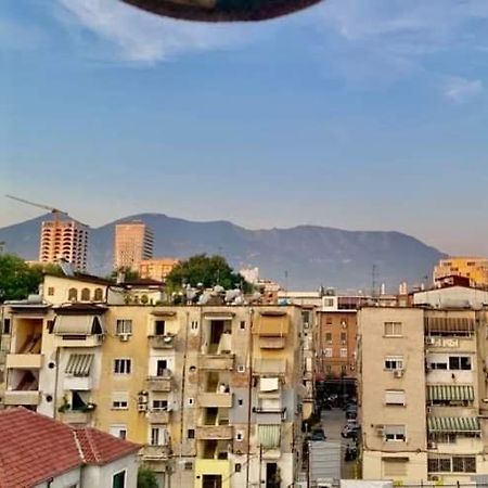 Апартаменты Cozyflat In The Middle Of Тирана Экстерьер фото